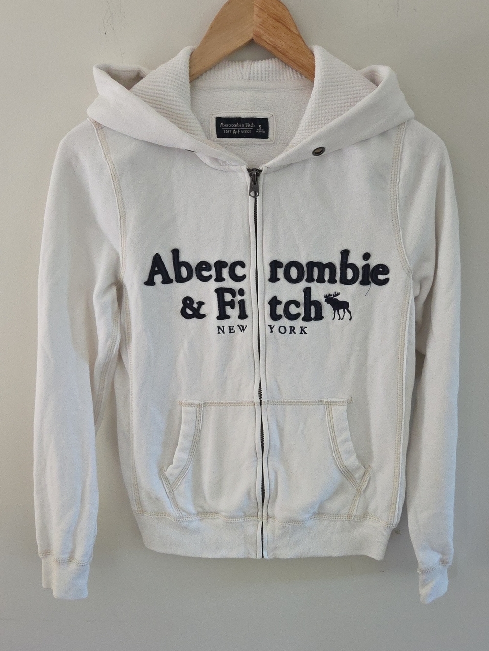 Abercrombie & Fitch New York White Full-Zip Logo Hoodie with Navy Embroidery